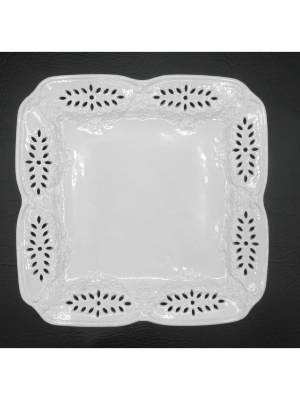 Stefani Ceramica White Reticulated Embossed Square Plate 11 Inches ITALY CRAZED